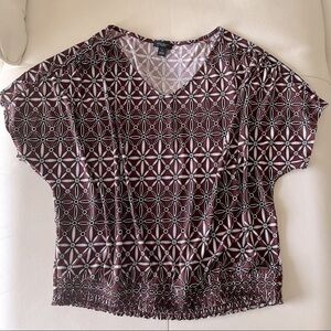 𝅺ann TAYLOR- Brown Geometric print elasticized hem blouse top M Crop top